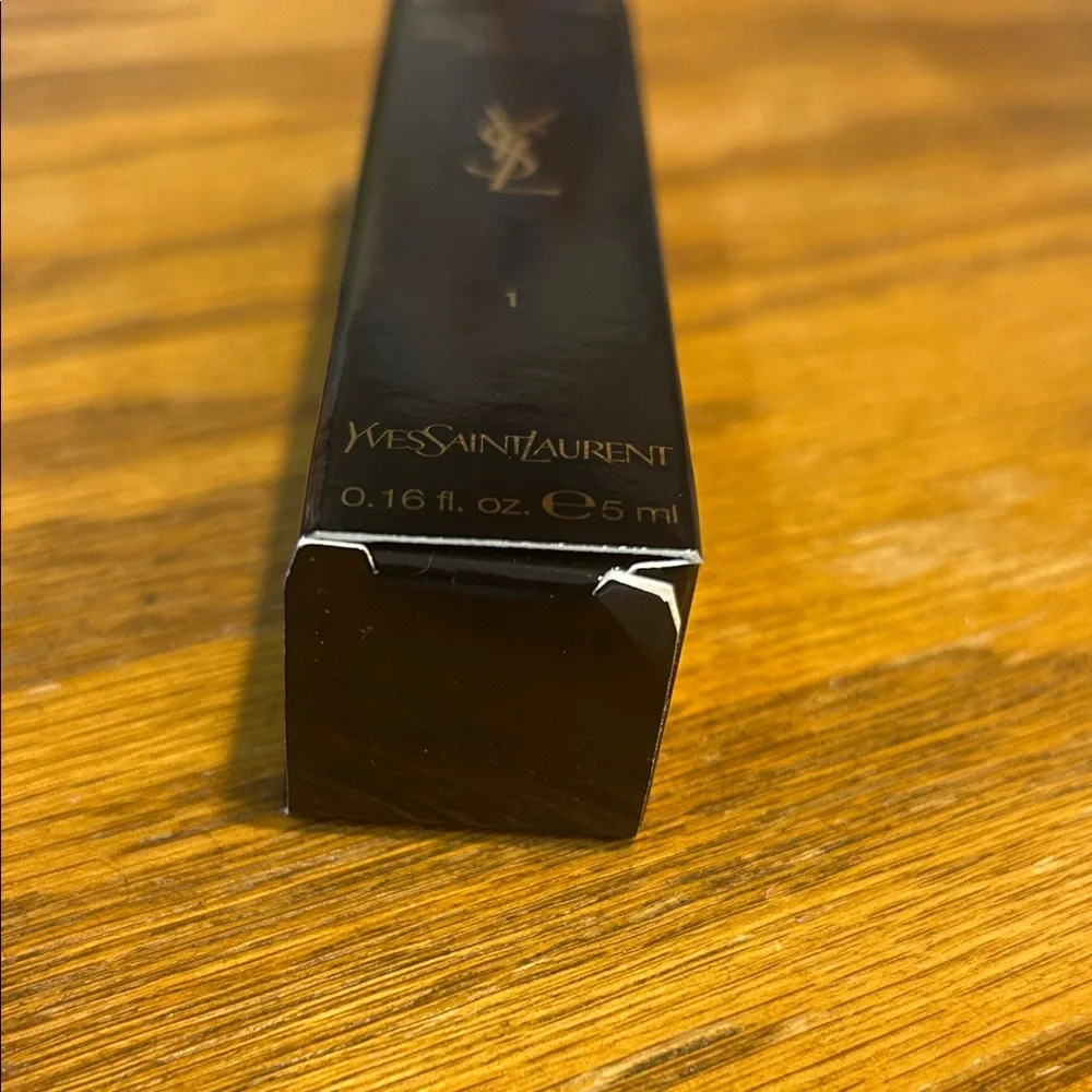 Yves Saint Laurent lash clash mascara